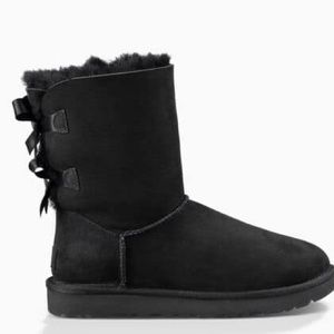 Bailey Bow II Boots in Black